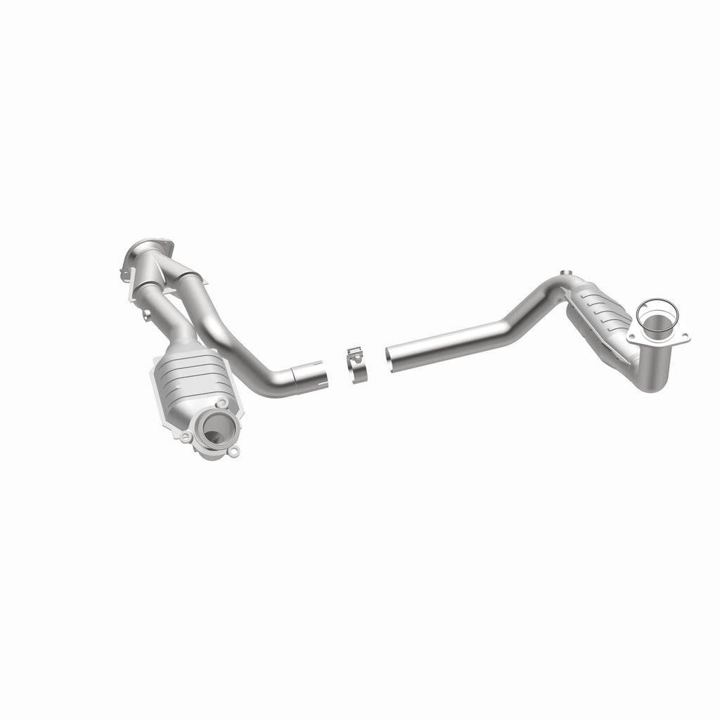 MagnaFlow Exhaust Products 51097 OEM Grade Direct-Fit Catalytic Converter for Select Cadillac Escalade, Chevrolet Avalanche 1500, Chevrolet Silverado 1500, Chevrolet Silverado Classic, Chevrolet Silverado 2500, Chevrolet Suburban 1500, Chevrolet Tahoe,