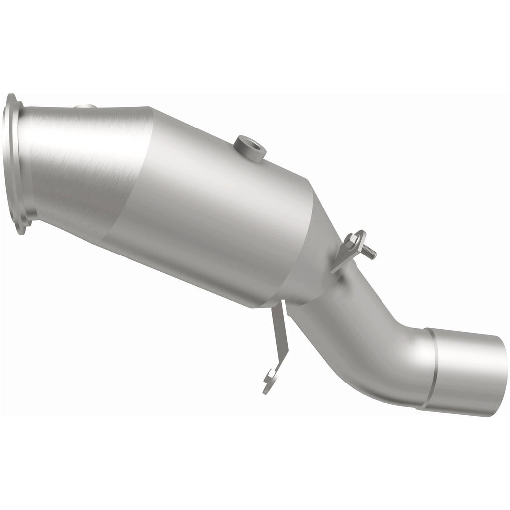 MagnaFlow Exhaust Products 52258 OEM Grade Direct-Fit Catalytic Converter for Select BMW 535i, BMW 535i GT, BMW 535i GT xDrive, BMW 535i xDrive, BMW 640i, BMW 640i Gran Coupe, BMW 640i xDrive, BMW 640i xDrive Gran Coupe, BMW X5, BMW X6