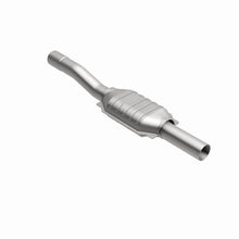 Load image into Gallery viewer, MagnaFlow Exhaust Products 51698 OEM Grade Direct-Fit Catalytic Converter for Select Jeep Grand Cherokee