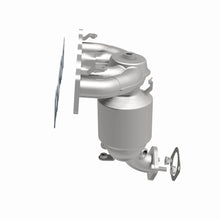 Load image into Gallery viewer, MagnaFlow Exhaust Products 22-086 OEM Grade Manifold Catalytic Converter for Select Hyundai Santa Fe Sport
