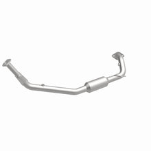 Load image into Gallery viewer, MagnaFlow Exhaust Products 4481698 California CARB Direct-Fit Catalytic Converter for Select Isuzu Amigo
