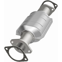 Load image into Gallery viewer, MagnaFlow Exhaust Products 24073 HM Grade Direct-Fit Catalytic Converter for Select Nissan Frontier, Nissan Xterra