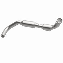 Load image into Gallery viewer, MagnaFlow Exhaust Products 4583077 California CARB Direct-Fit Catalytic Converter for Select Lincoln Navigator