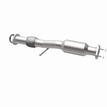 Load image into Gallery viewer, MagnaFlow Exhaust Products 280096 OEM Grade Direct-Fit Catalytic Converter for Select Toyota Highlander