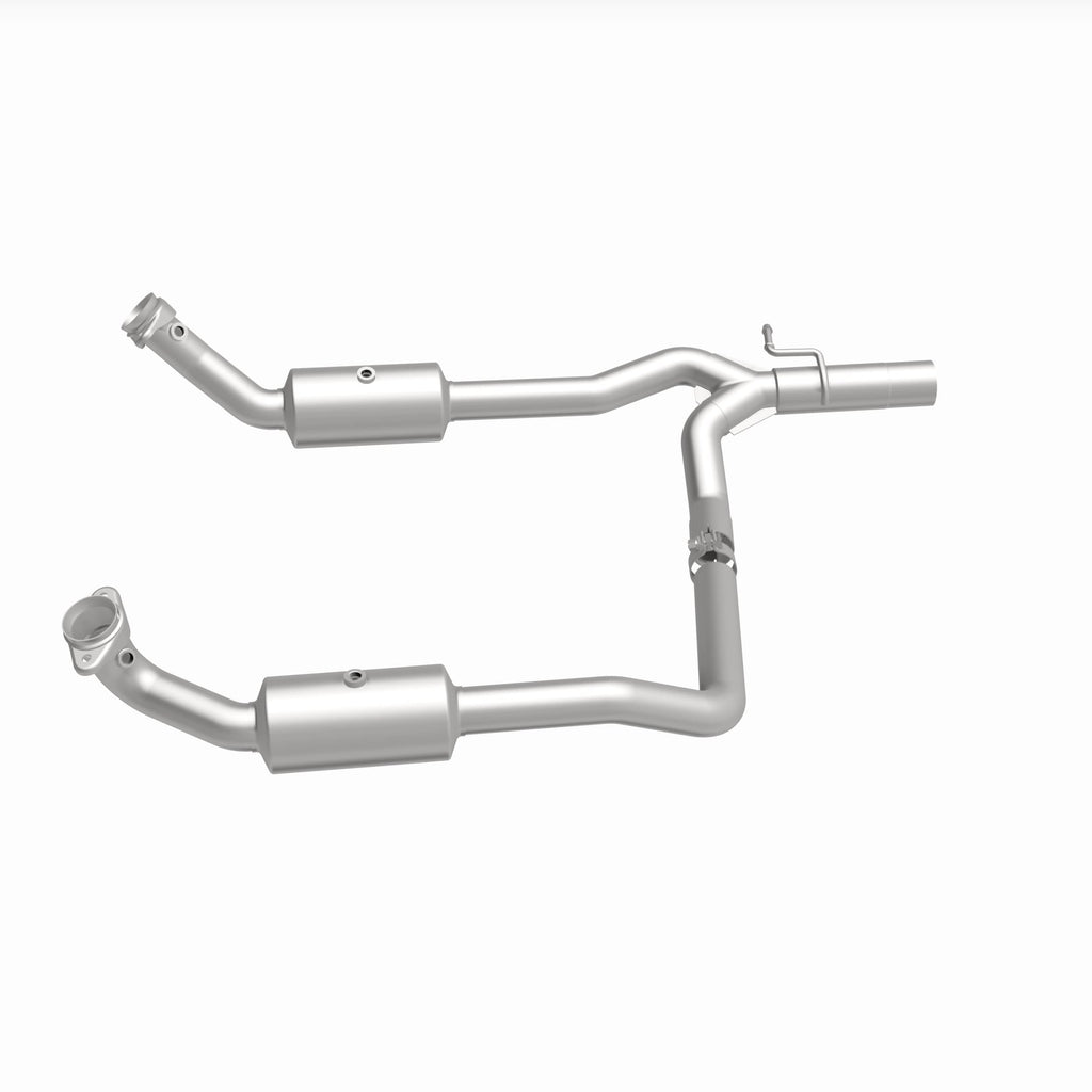 MagnaFlow Exhaust Products 21-599 OEM Grade Direct-Fit Catalytic Converter for Select Ford E-250, Ford E-350 Super Duty