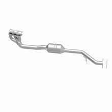 Load image into Gallery viewer, MagnaFlow Exhaust Products 52203 OEM Grade Manifold Catalytic Converter for Select Subaru Legacy, Subaru Outback, Subaru Tribeca