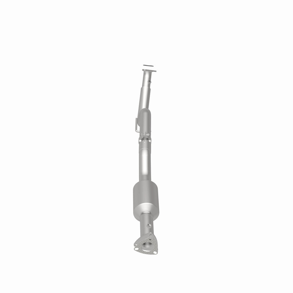 MagnaFlow Exhaust Products 280428 OEM Grade Direct-Fit Catalytic Converter for Select Chevrolet Express 4500, GMC Savana