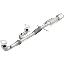 Load image into Gallery viewer, MagnaFlow Exhaust Products 24395 HM Grade Direct-Fit Catalytic Converter for Select Hyundai XG350, Kia Amanti