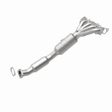 Load image into Gallery viewer, MagnaFlow Exhaust Products 49852 OEM Grade Manifold Catalytic Converter for Select Ford Focus