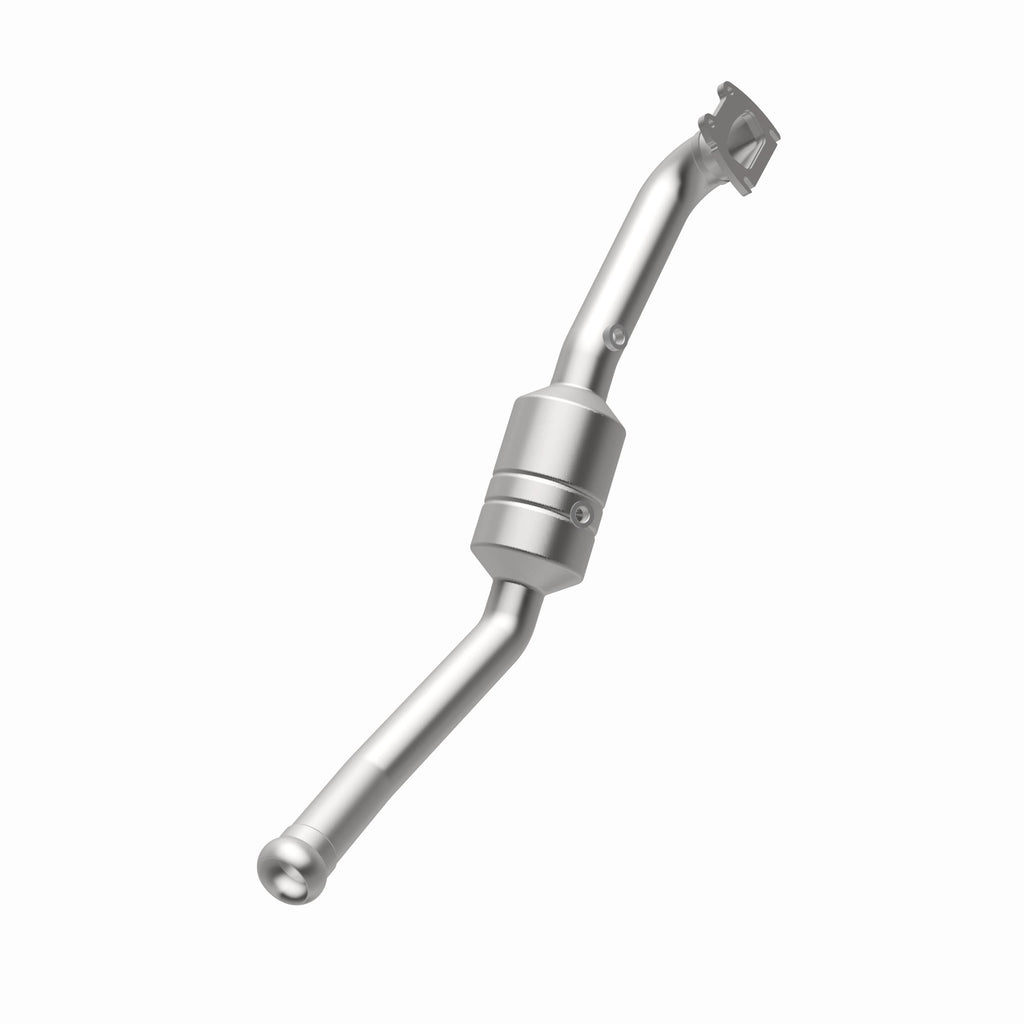 MagnaFlow Exhaust Products 49723 OEM Grade Direct-Fit Catalytic Converter for Select Dodge Durango, Jeep Grand Cherokee