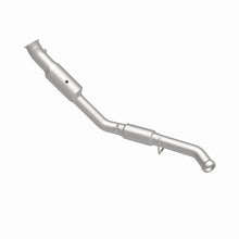 Load image into Gallery viewer, MagnaFlow Exhaust Products 5551551 California CARB Direct-Fit Catalytic Converter for Select Mercedes-Benz GL450, Mercedes-Benz GLE400, Mercedes-Benz GLE43 AMG, Mercedes-Benz GLE450 AMG, Mercedes-Benz GLS450, Mercedes-Benz ML400