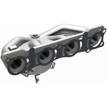 Load image into Gallery viewer, MagnaFlow Exhaust Products 290040 OEM Grade Manifold Catalytic Converter for Select Nissan Rogue Sport