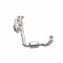 Load image into Gallery viewer, MagnaFlow Exhaust Products 5451709 California CARB Direct-Fit Catalytic Converter for Select Jeep Commander, Jeep Grand Cherokee