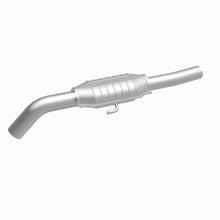 Load image into Gallery viewer, MagnaFlow Exhaust Products 3391290 California CARB Direct-Fit Catalytic Converter for Select Dodge B150, Dodge B250, Dodge B350
