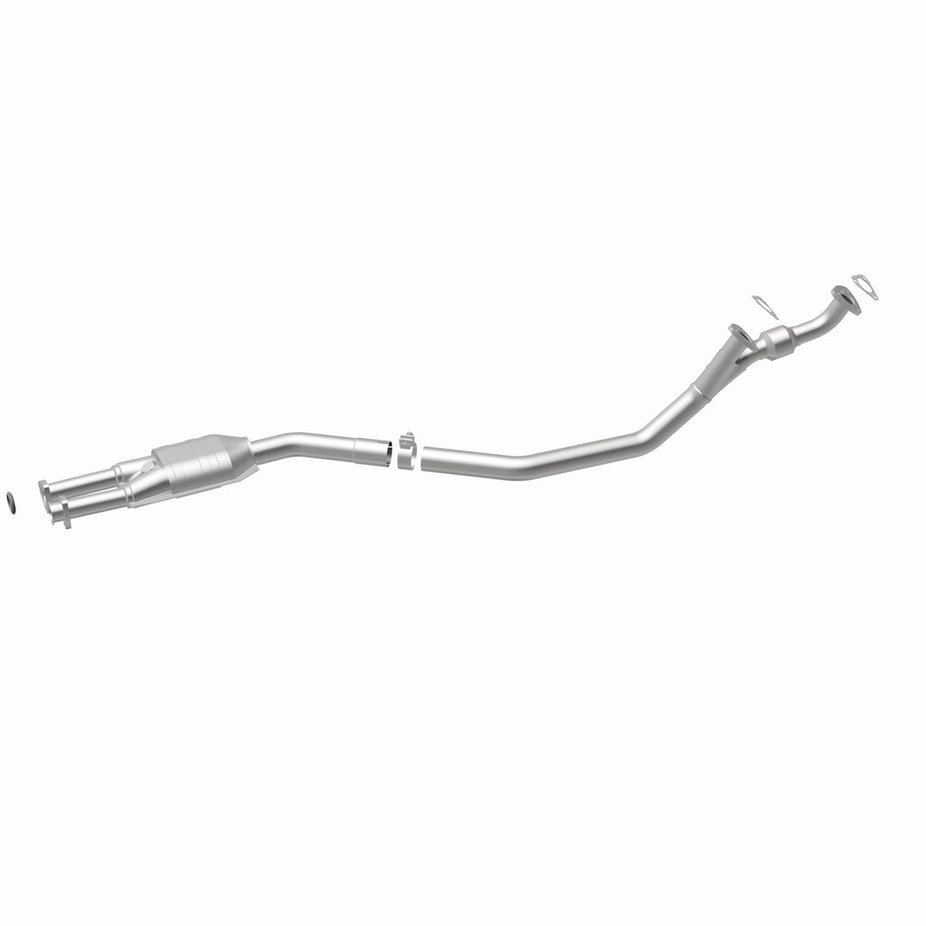MagnaFlow Exhaust Products 23558 Standard Grade Direct-Fit Catalytic Converter for Select BMW 533i, BMW 633CSi