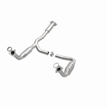 Load image into Gallery viewer, MagnaFlow Exhaust Products 49886 OEM Grade Direct-Fit Catalytic Converter for Select Buick Rainier, Chevrolet Trailblazer EXT, GMC Envoy XL, GMC Envoy XUV, Isuzu Ascender