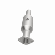 Load image into Gallery viewer, MagnaFlow Exhaust Products 5561288 California CARB Direct-Fit Catalytic Converter for Select Ford Fusion, Mercury Milan