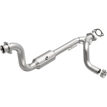 Load image into Gallery viewer, MagnaFlow Exhaust Products 5451652 California CARB Direct-Fit Catalytic Converter for Select Chrysler Aspen, Dodge Durango