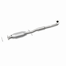 Load image into Gallery viewer, MagnaFlow Exhaust Products 49530 OEM Grade Direct-Fit Catalytic Converter for Select Saturn SC2, Saturn SL2, Saturn SW2