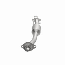 Load image into Gallery viewer, MagnaFlow Exhaust Products 52689 OEM Grade Direct-Fit Catalytic Converter for Select Chevrolet City Express, Nissan NV200