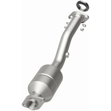 Load image into Gallery viewer, MagnaFlow Exhaust Products 5671272 California CARB Direct-Fit Catalytic Converter for Select Nissan Sentra