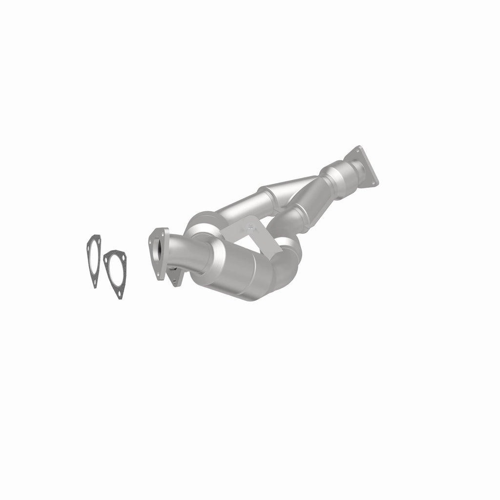 MagnaFlow Exhaust Products 24349 HM Grade Direct-Fit Catalytic Converter for Select Porsche Cayenne, Volkswagen Touareg
