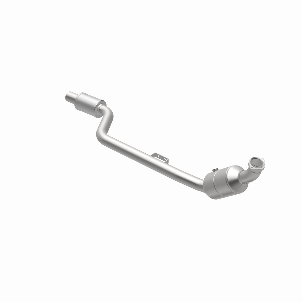 MagnaFlow Exhaust Products 51265 OEM Grade Direct-Fit Catalytic Converter for Select Mercedes-Benz C230, Mercedes-Benz C280, Mercedes-Benz C350, Mercedes-Benz CLK350, Mercedes-Benz CLK550