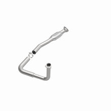 Load image into Gallery viewer, MagnaFlow Exhaust Products 23142 HM Grade Direct-Fit Catalytic Converter for Select Chevrolet Express 2500, Chevrolet Express 3500, Chevrolet G30, GMC G3500, GMC Savana 2500, GMC Savana