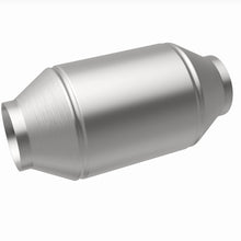 Load image into Gallery viewer, MagnaFlow Exhaust Products 333505 California CARB Universal Catalytic Converter for Select Dodge D100, Dodge D150, Dodge Ram 50, Isuzu Pickup, Isuzu Rodeo, Mazda B2000, Mazda B2200, Mazda B2600, Mitsubishi Mighty Max