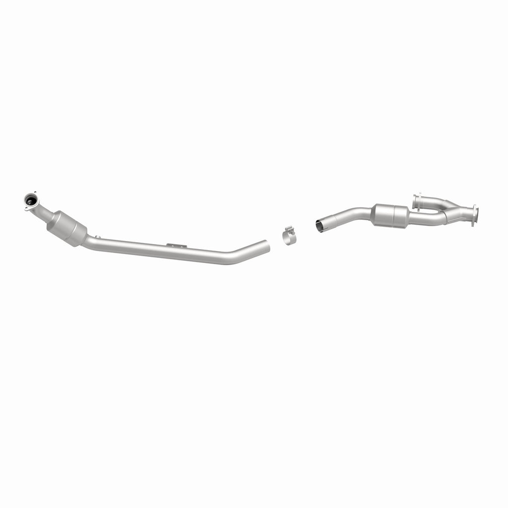 MagnaFlow Exhaust Products 49805 OEM Grade Direct-Fit Catalytic Converter for Select Mercedes-Benz C240, Mercedes-Benz C32 AMG, Mercedes-Benz C320