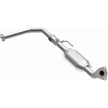 Load image into Gallery viewer, MagnaFlow Exhaust Products 24404 HM Grade Direct-Fit Catalytic Converter for Select Toyota Tundra