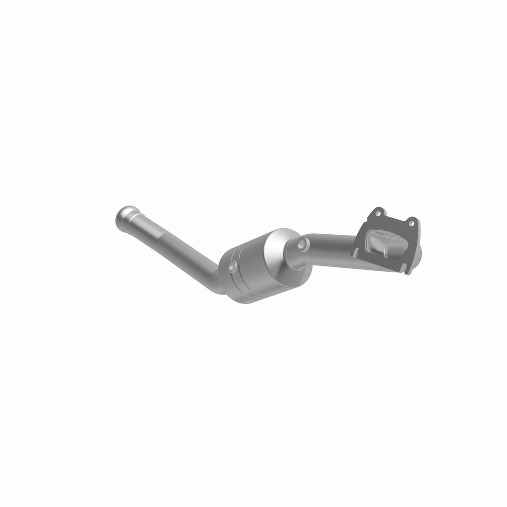 MagnaFlow Exhaust Products 49723 OEM Grade Direct-Fit Catalytic Converter for Select Dodge Durango, Jeep Grand Cherokee