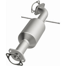 Load image into Gallery viewer, MagnaFlow Exhaust Products 5491544 California CARB Direct-Fit Catalytic Converter for Select Kia Sedona