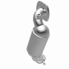 Load image into Gallery viewer, MagnaFlow Exhaust Products 22-020 OEM Grade Manifold Catalytic Converter for Select Lexus RX350, Lexus RX350L, Lexus RX450h, Lexus RX450hL, Toyota Highlander, Toyota Sienna