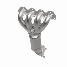 Load image into Gallery viewer, MagnaFlow Exhaust Products 5531062 California CARB Manifold Catalytic Converter for Select Chevrolet Aveo, Chevrolet Aveo5, Pontiac G3