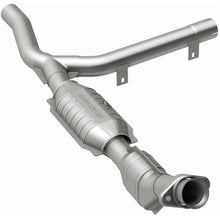 Load image into Gallery viewer, MagnaFlow Exhaust Products 93122 HM Grade Direct-Fit Catalytic Converter for Select Ford F-150, Ford F-150 Heritage