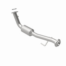 Load image into Gallery viewer, MagnaFlow Exhaust Products 4451421 California CARB Direct-Fit Catalytic Converter for Select Cadillac Escalade, Cadillac Escalade ESV, Cadillac Escalade EXT, GMC Yukon