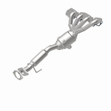 Load image into Gallery viewer, MagnaFlow Exhaust Products 5551444 California CARB Manifold Catalytic Converter for Select Ford Transit Connect