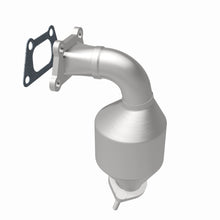 Load image into Gallery viewer, MagnaFlow Exhaust Products 5582188 California CARB Manifold Catalytic Converter for Select Chevrolet Equinox, GMC Terrain