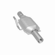 Load image into Gallery viewer, MagnaFlow Exhaust Products 95220 HM Grade Direct-Fit Catalytic Converter for Select Dodge Ram 2500, Dodge Ram