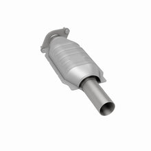 Load image into Gallery viewer, MagnaFlow Exhaust Products 51808 OEM Grade Direct-Fit Catalytic Converter for Select Ford Taurus, Ford Taurus X, Mercury Sable