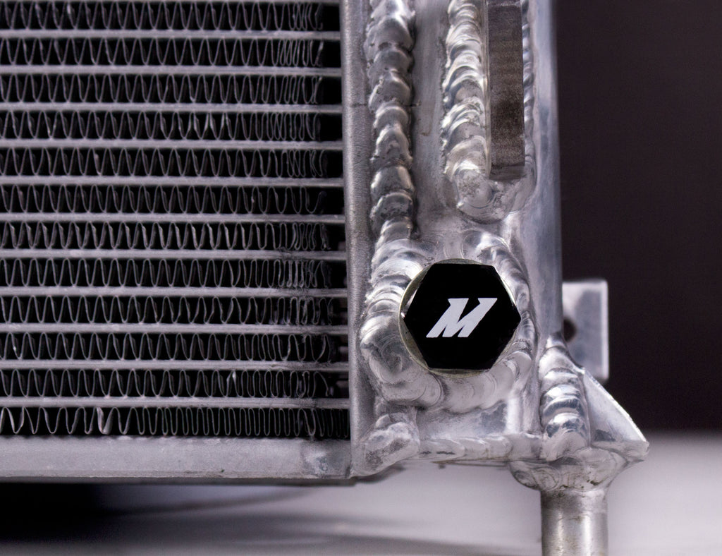 Mishimoto MMRAD-SRT-15 for Select Chrysler 300, Dodge Challenger, Dodge Charger, Dodge Magnum