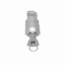 Load image into Gallery viewer, MagnaFlow Exhaust Products 93363 HM Grade Direct-Fit Catalytic Converter for Select Acura MDX, Honda Pilot