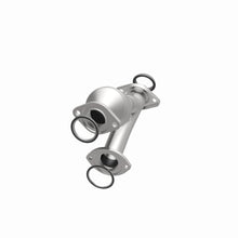 Load image into Gallery viewer, MagnaFlow Exhaust Products 49507 OEM Grade Direct-Fit Catalytic Converter for Select Lexus RX300, Toyota Highlander