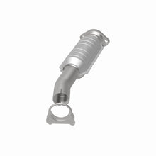 Load image into Gallery viewer, MagnaFlow Exhaust Products 49099 OEM Grade Direct-Fit Catalytic Converter for Select Toyota Sienna