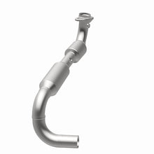 Load image into Gallery viewer, MagnaFlow Exhaust Products 4583087 California CARB Direct-Fit Catalytic Converter for Select Ford Expedition
