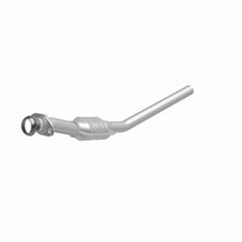 Load image into Gallery viewer, MagnaFlow Exhaust Products 93275 Standard Grade Direct-Fit Catalytic Converter for Select Chrysler Town &amp; Country, Dodge Caravan, Dodge Grand Caravan, Plymouth Grand Voyager, Plymouth Voyager