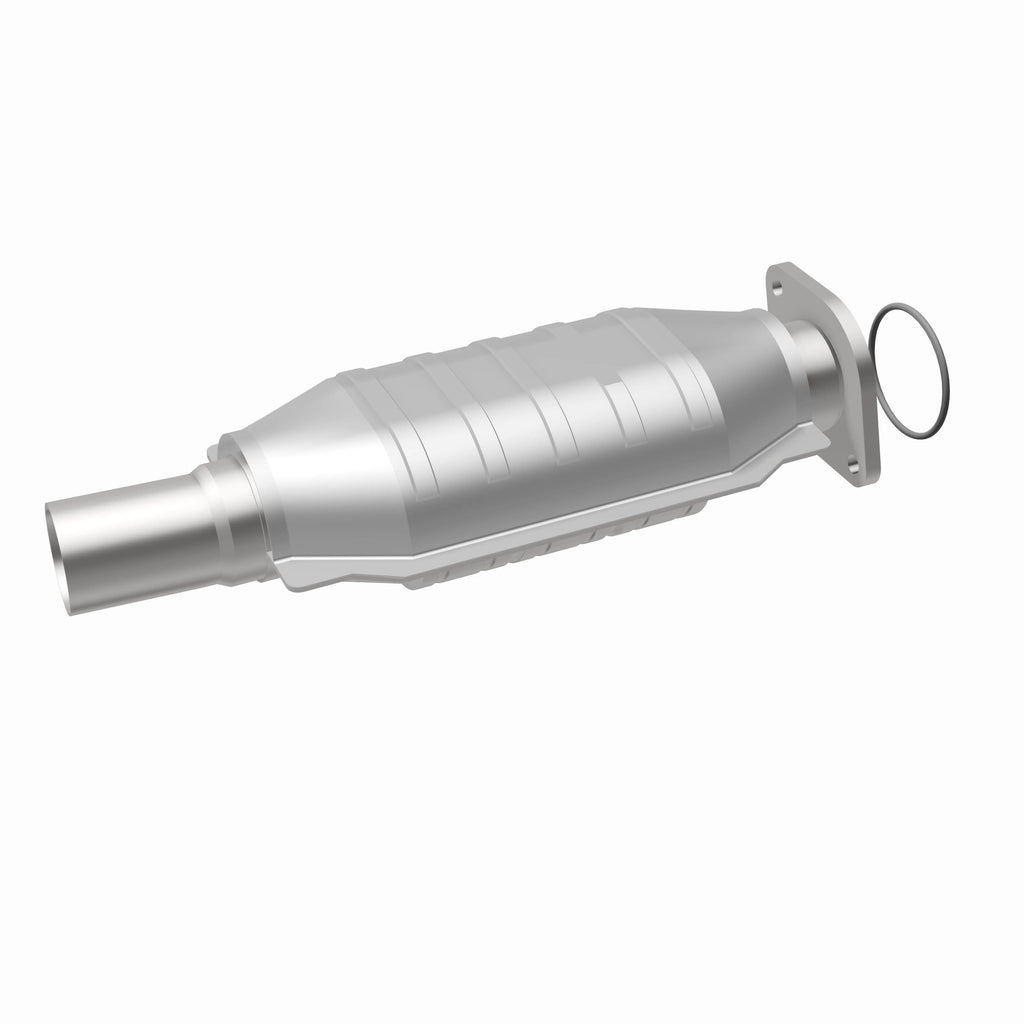 MagnaFlow Exhaust Products 49980 OEM Grade Direct-Fit Catalytic Converter for Select Ford Five Hundred, Ford Freestyle, Mercury Montego
