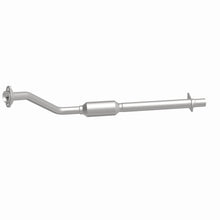 Load image into Gallery viewer, MagnaFlow Exhaust Products 3391165 California CARB Direct-Fit Catalytic Converter for Select Chevrolet Lumina APV, Oldsmobile Silhouette, Pontiac Trans Sport