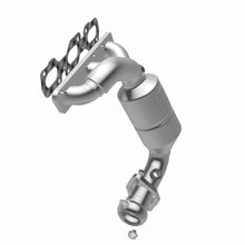 Load image into Gallery viewer, MagnaFlow Exhaust Products 51370 OEM Grade Manifold Catalytic Converter for Select Ford Escape, Mazda Tribute, Mercury Mariner